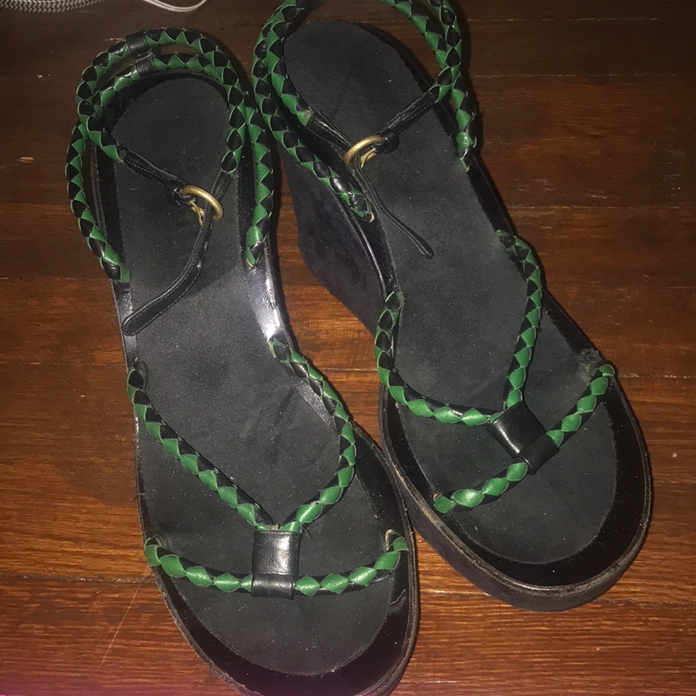 GORGEOUS VINTAGE MIU MIU SANDALS